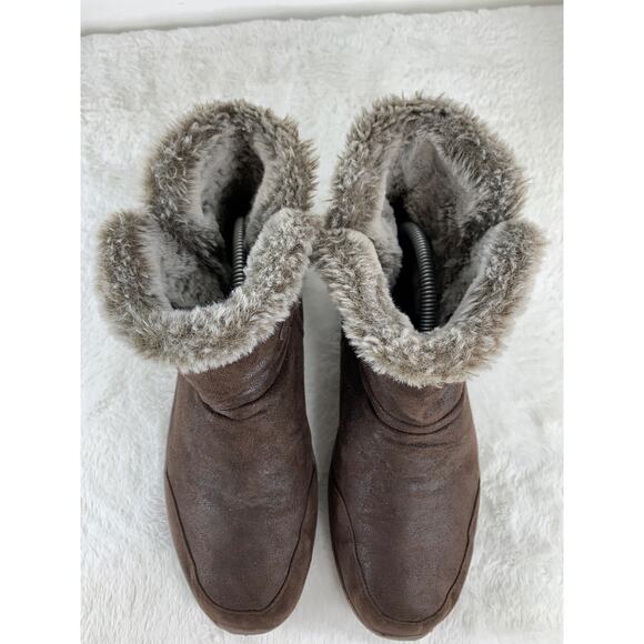 Skechers Women’s Dark Brown Faux-Fur Slip-On Boots Size 9.5 49204 - Picture 6 of 8